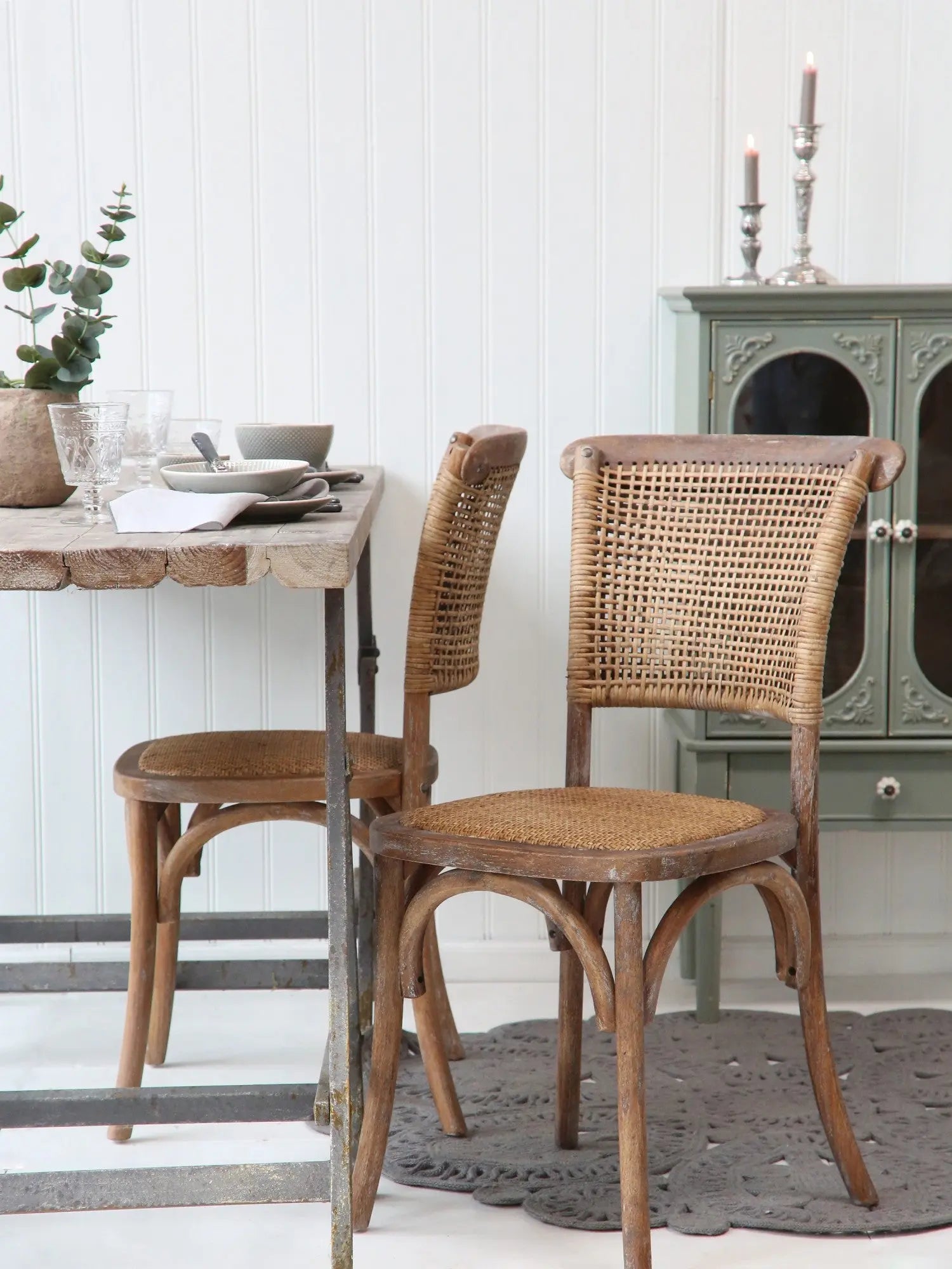 Alma - Chaise à manger avec siège en osier Chic Antique