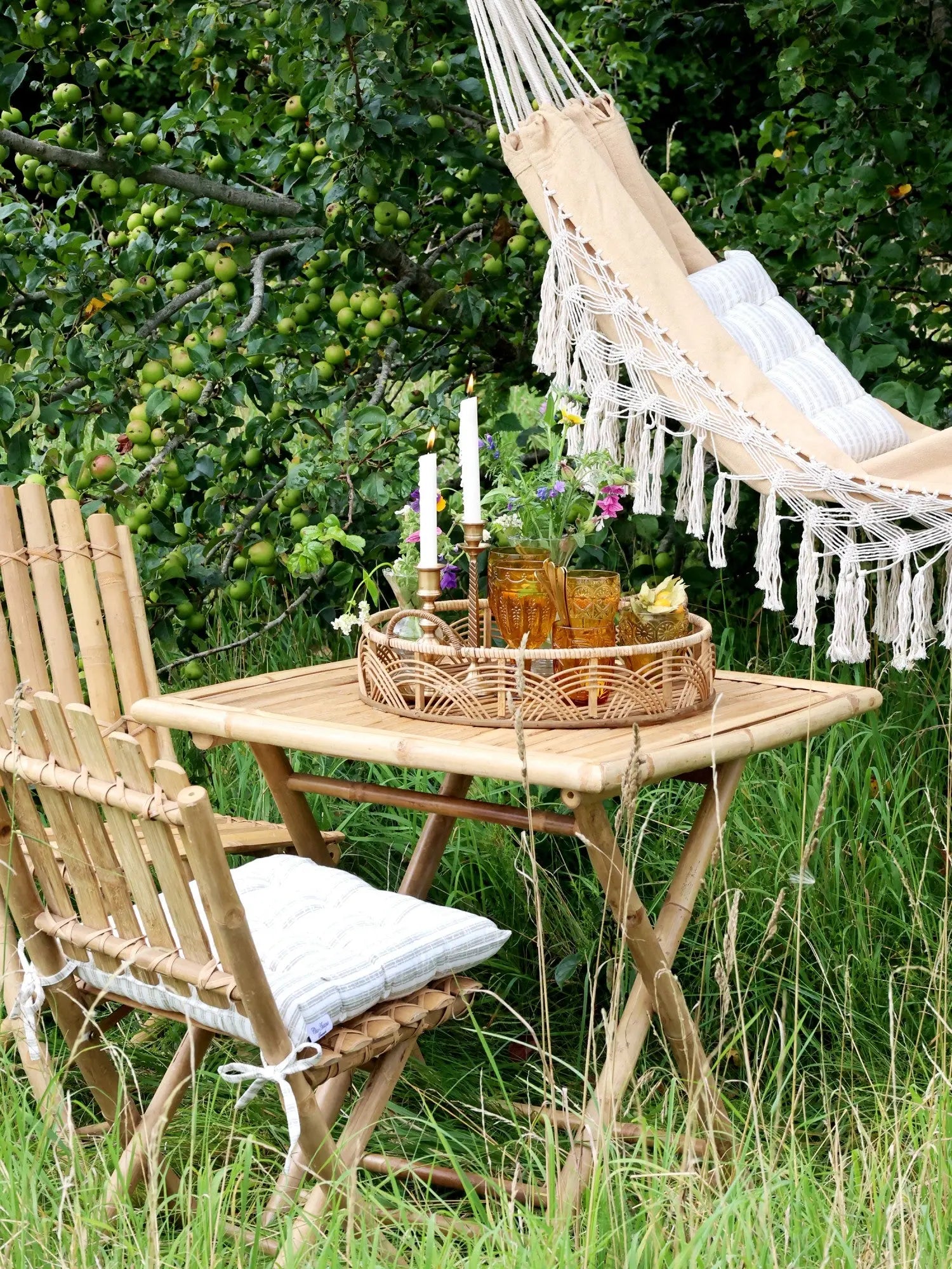 Flavien - Salon de jardin en bambou 2 chaises et 1 table Chic Antique