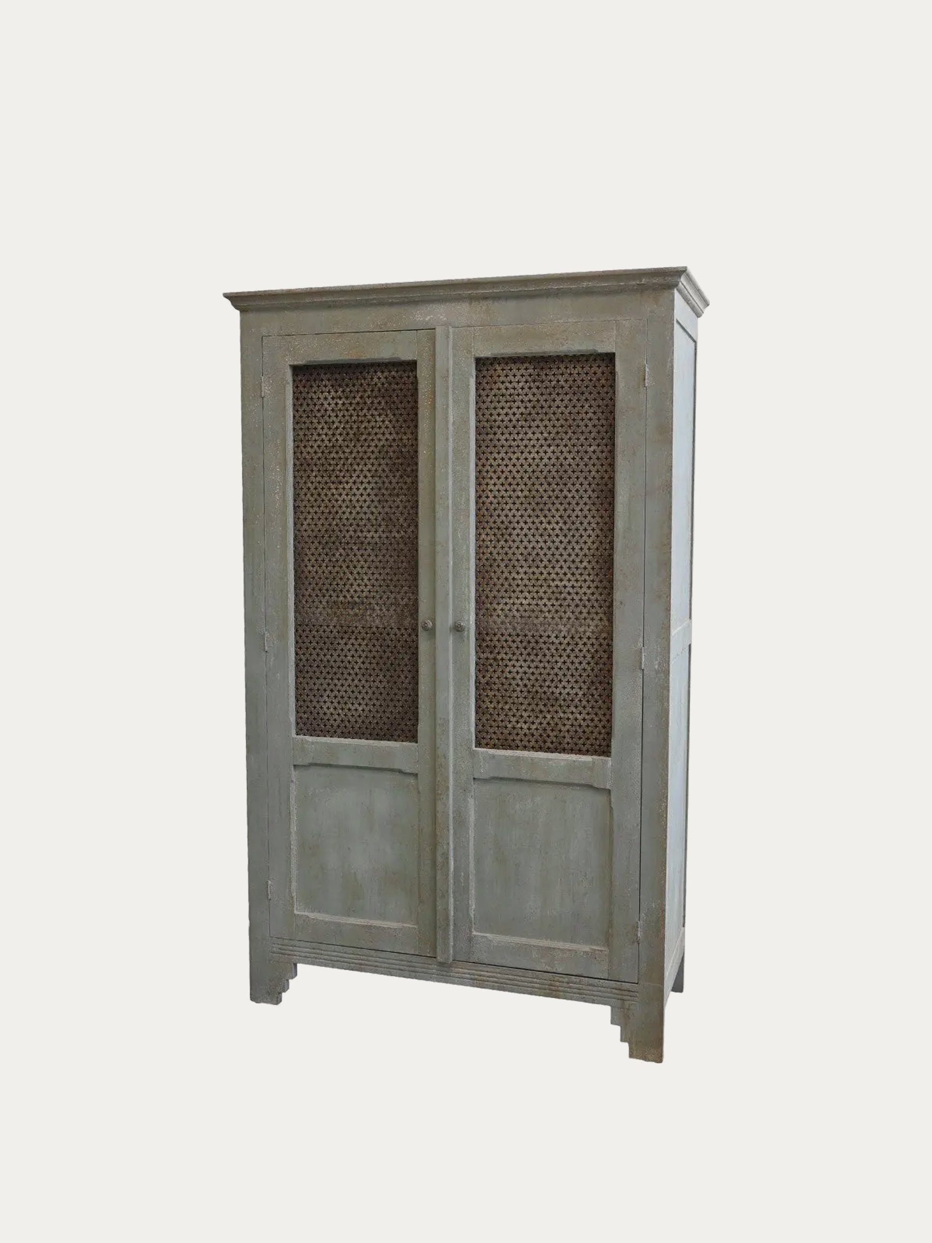 Armoire ancienne